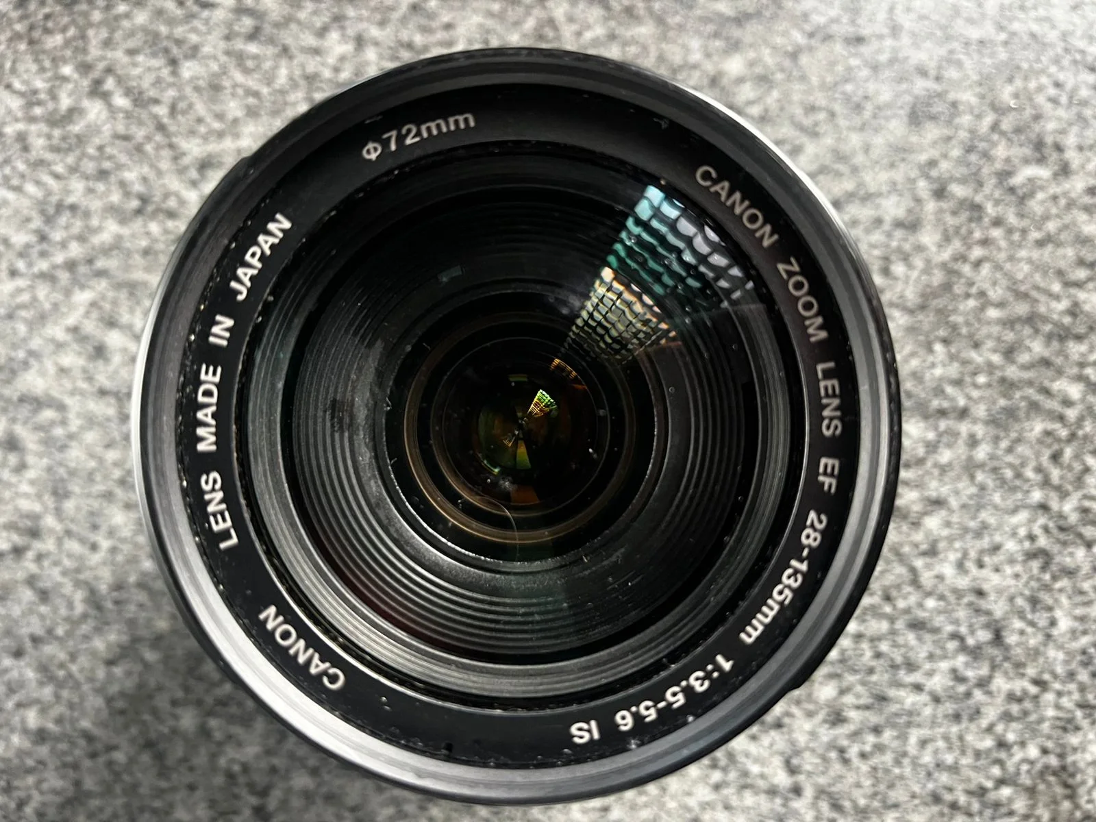 Lente Canon EF 28–135mm IS USM — com pequeno fungo — foto 2