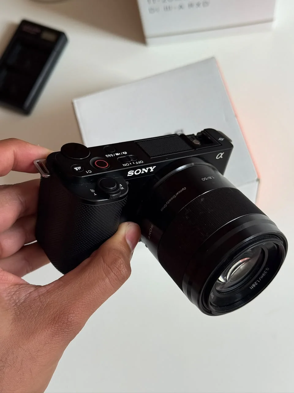 Sony ZV-E10 — corpo sem lente